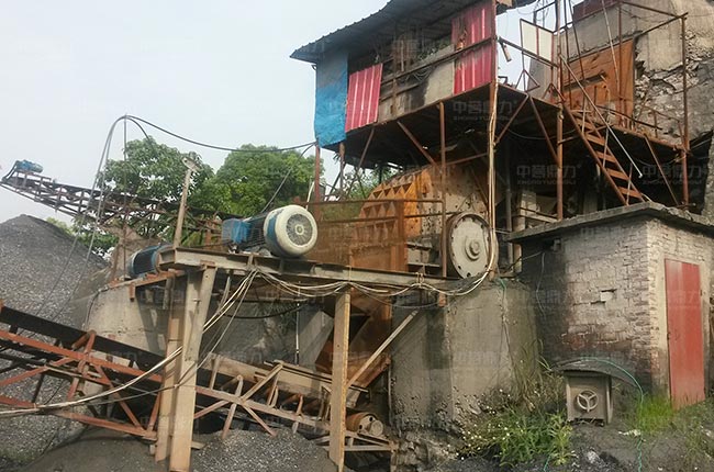 江西九江時(shí)產(chǎn)250-320噸石子廠生產(chǎn)線