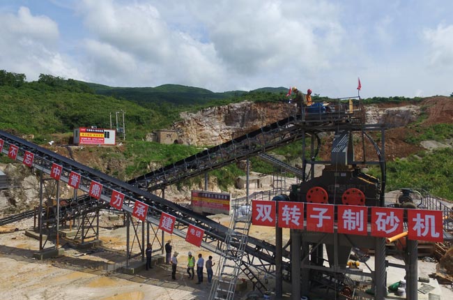 湖南抗應(yīng)洞采石場時產(chǎn)300噸機制砂生產(chǎn)線