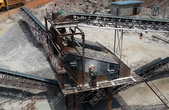 1512重錘破碎石生產(chǎn)線