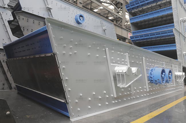 2YK2460雙層振動(dòng)篩