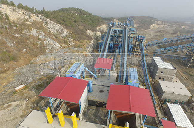 膠帶輸送機(jī)客戶現(xiàn)場(chǎng)