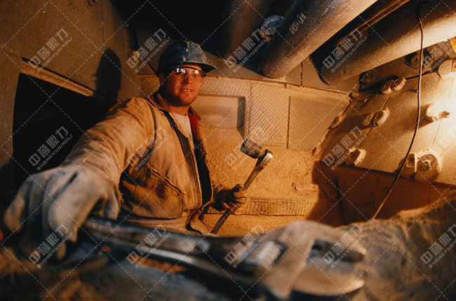 破碎機(jī)檢修 破碎機(jī)檢修