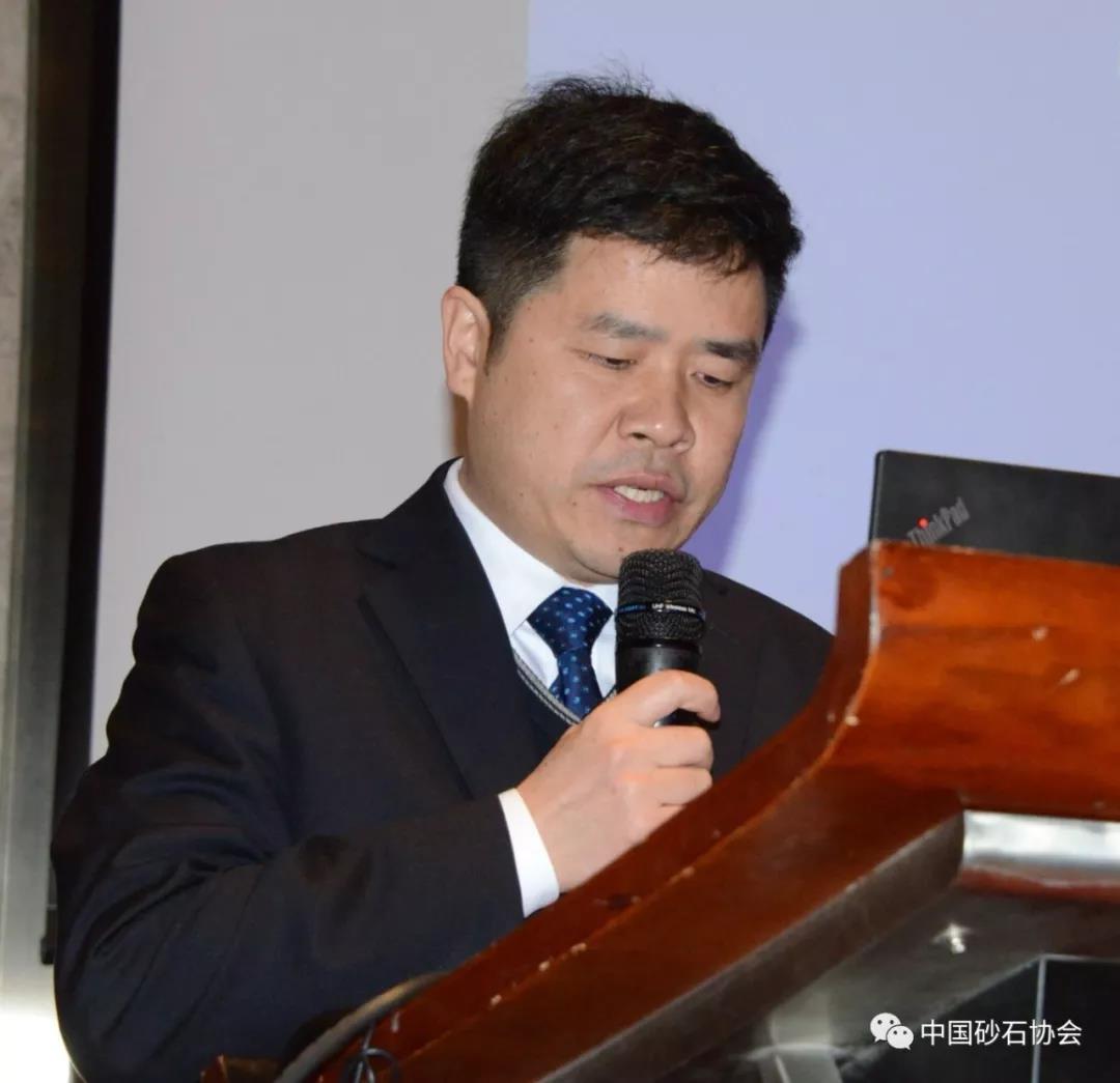 �F���F·Ͷ�Y����؟�ι�˾�hίί�T���������� �Y��