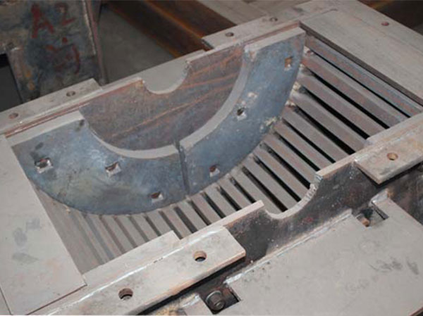 重型錘式破碎機篦板