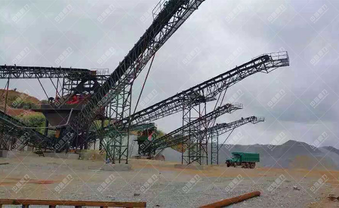 江西萍鄉時產800-1000噸石料生產線圖片