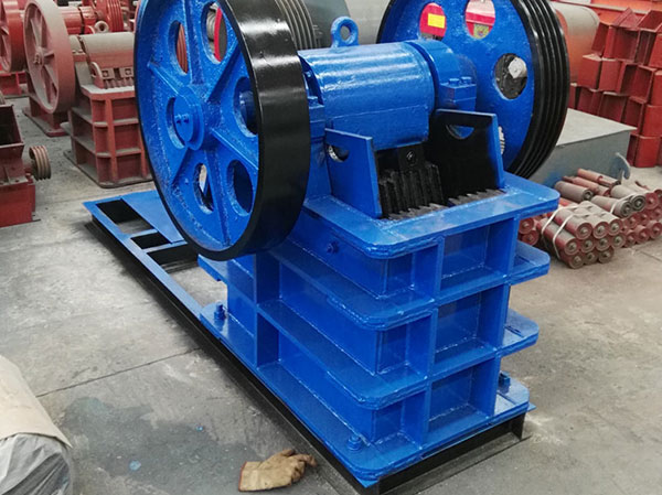 鄂式破石機(jī)