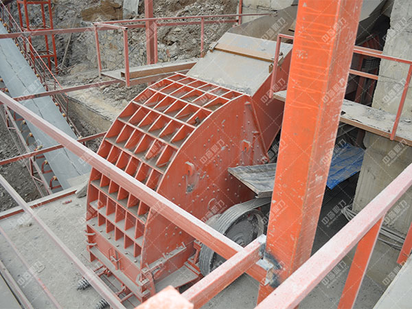 方解石錘式破碎機