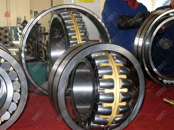 �ʽ����C�S��